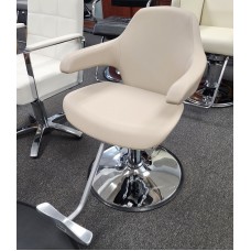 1- Cove Showroom Styling Chair Very Comfortable