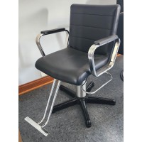 1- Belvedere Arrojo Styling Chair Showroom With Enamel Star Base